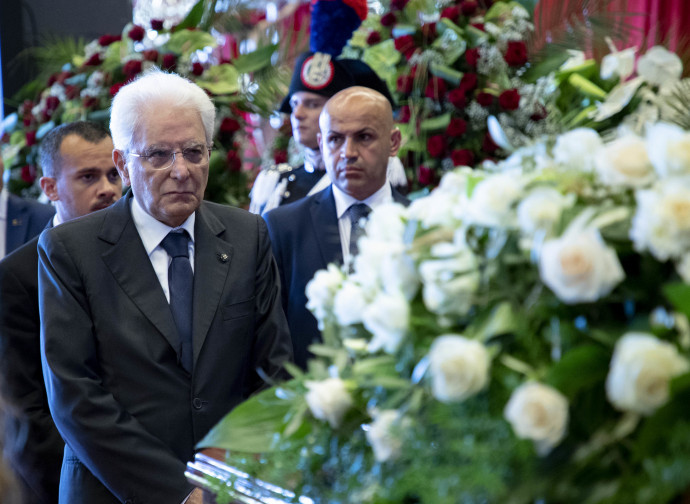 Il presidente Mattarella alle esequie di Genova Il presidente Mattarella alle esequie di Genova
