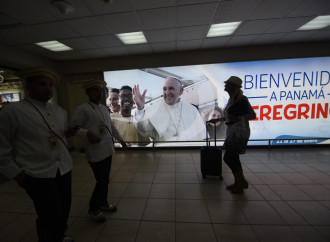 Solo in 27mila dal Papa, migranti in agenda