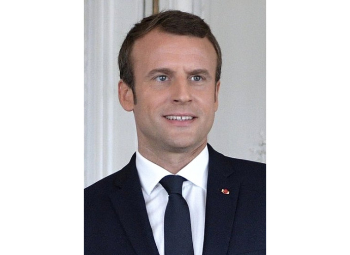 Macron Macron