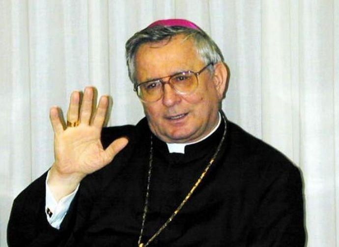 Il vescovo Alessandro Maggiolini Il vescovo Alessandro Maggiolini