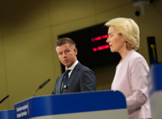 Il "conservatore" Magyar ribalta l'Ungheria per compiacere l'Ue