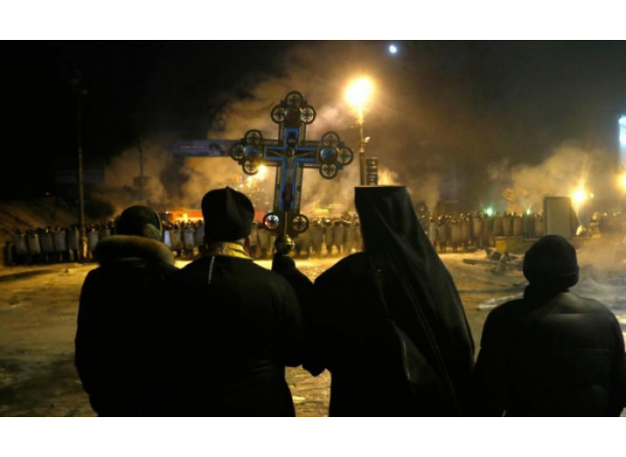Sacerdoti sul Maidan Sacerdoti sul Maidan