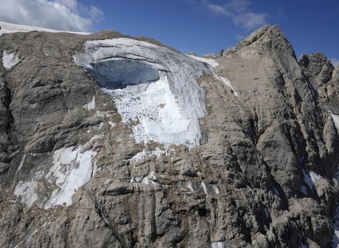 Il ghiacciaio di Punta Rocca