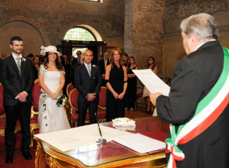 Con i matrimoni religiosi muore anche l'Italia