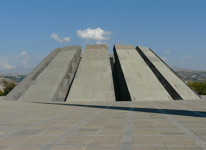 Il memoriale del genocidio armeno, a Erevan Il memoriale del genocidio armeno, a Erevan