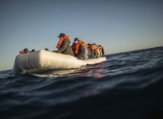Salvare vite in mare. L'accoglienza non è l'unica risposta