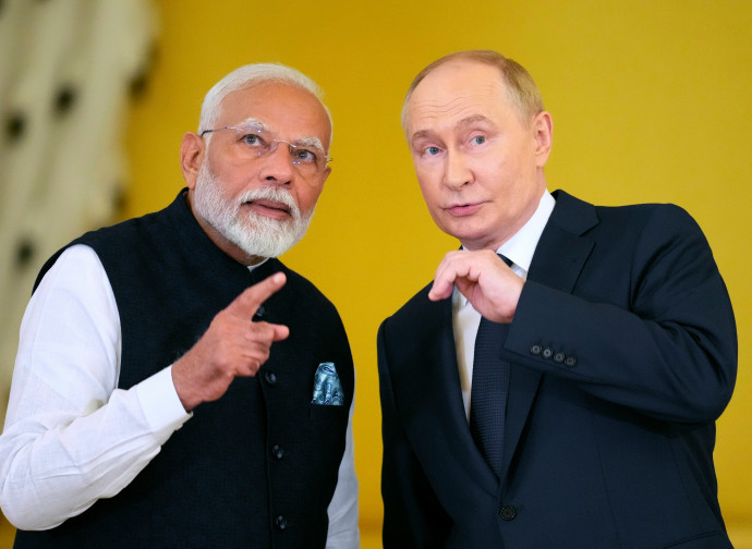 Narendra Modi e Vladimir Putin (AP)