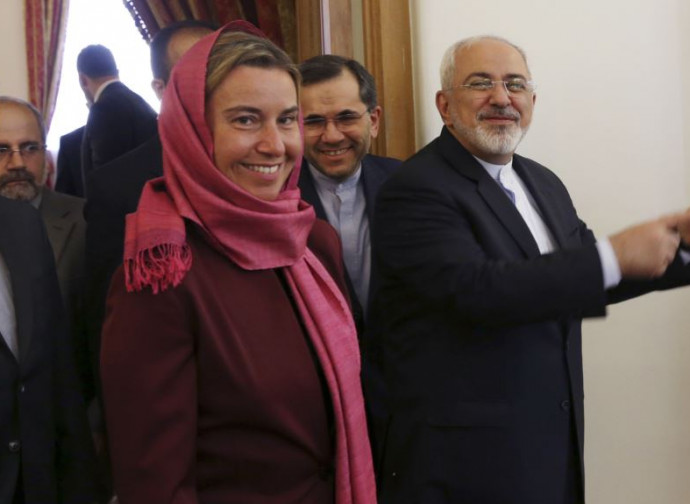Federica Mogherini con Mohammad Zarif, ministro degli Esteri iraniano