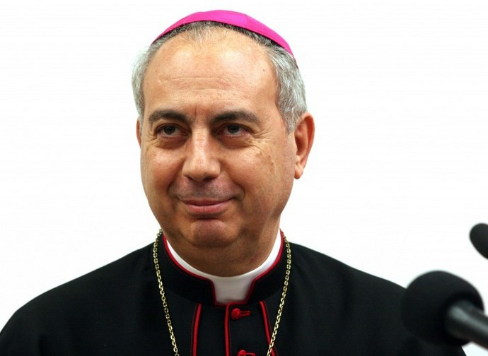 Il cardinale Mamberti Il cardinale Mamberti