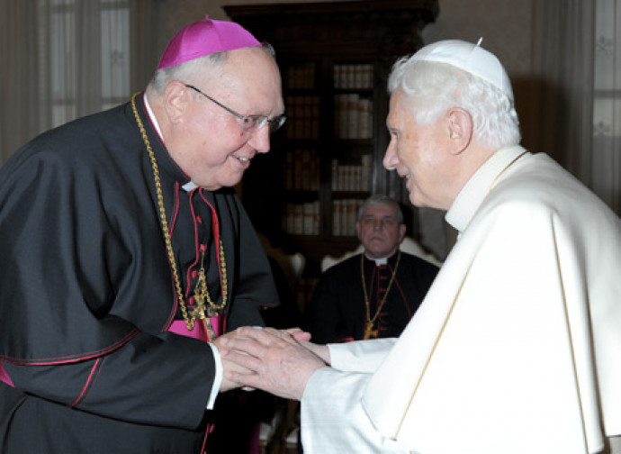 Mons. Morlino con Benedetto XVI