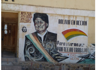 Evo Morales vuole diventare il dittatore della Bolivia