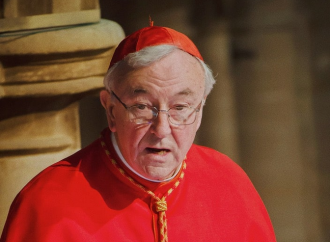 «Non ha salvaguardato i minori». Il cardinale Nichols nei guai