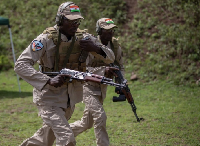 Forze speciali nigerine in addestramento Forze speciali nigerine in addestramento