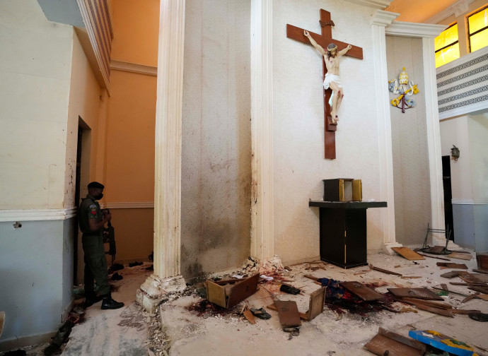 Attentato alla chiesa di San Francesco Saverio a Owo, Nigeria (AP)