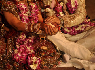 Il Pakistan abolisce la dote matrimoniale