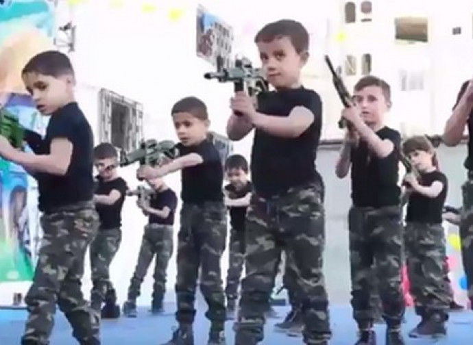 Bambini palestinesi