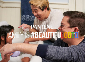 Pantene e i capelli arcobaleno