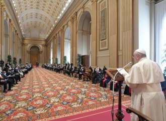 Il Papa: “I governi rispettino la libertà di culto”
