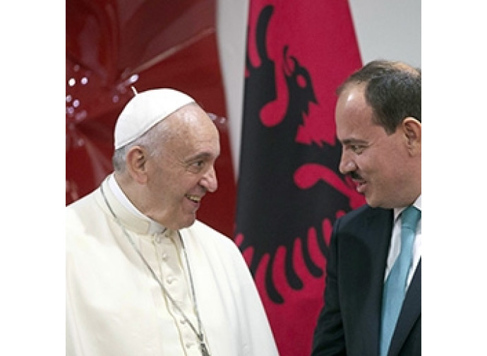 Papa Francesco e Bujar Nishani (presidente dell'Albania) Papa Francesco e Bujar Nishani (presidente dell'Albania)