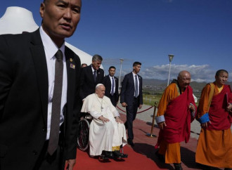 Il Papa parla alla Mongolia perché la Cina intenda