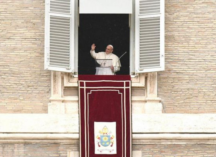 Il Papa al Regina Coeli Il Papa al Regina Coeli