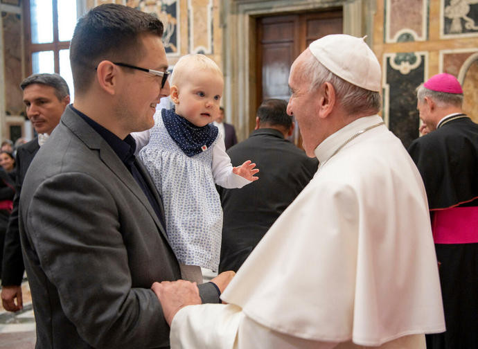 Il Papa all'udienza per il convegno Yes to LIfe Il Papa all'udienza per il convegno Yes to LIfe
