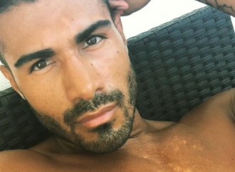 Il papà più bello d’Italia è gay
