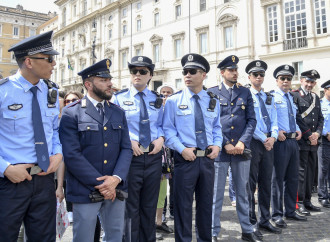 Polizie cinese e italiana in pattuglia a Roma