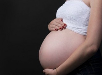 Transfobico se dici "Le donne partoriscono"