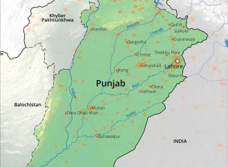 Una comunità pakistana festeggia la sua chiesa ristrutturata