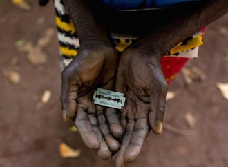 Mutilazioni genitali, destino delle bambine africane