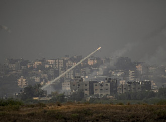 Poveri, ma armati. Il mistero dei fondi di Hamas a Gaza