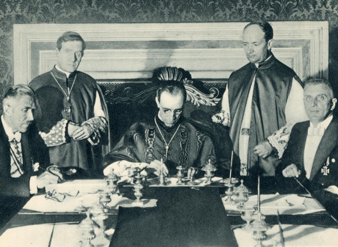 Il concordato Chiesa-Germania nazista nel 1933 Il concordato Chiesa-Germania nazista nel 1933