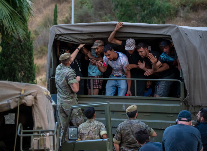 Immigrati a Ceuta riaccompagnati al confine (AP)