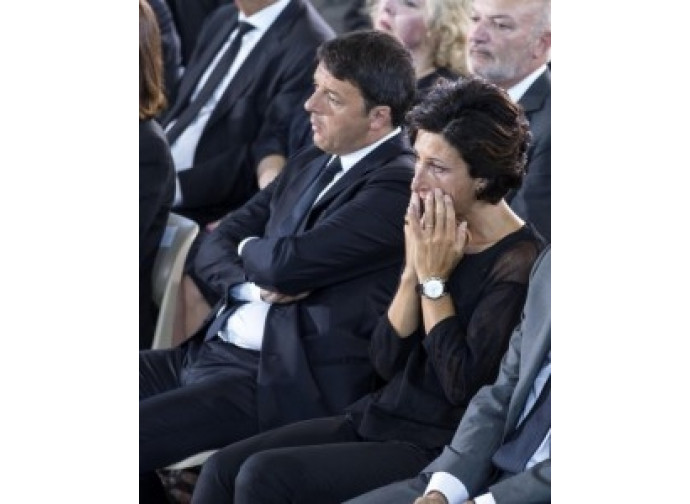 Renzi ai funerali delle vittime