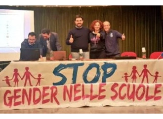 Cara ministra, il gender a scuola c’è. E si vede