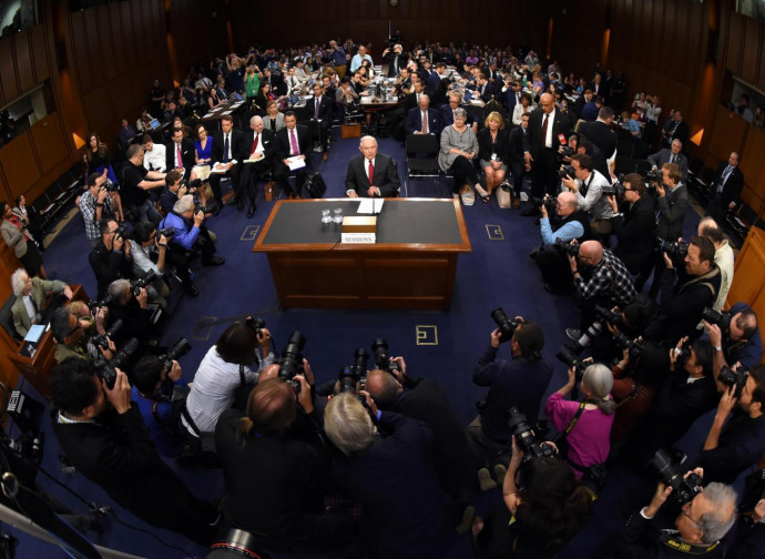Russiagate, relazione del ministro della Giustizia Jeff Sessions Russiagate, relazione del ministro della Giustizia Jeff Sessions