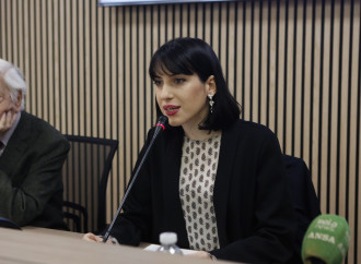 Le tre attiviste e il volto violento del “femminismo predatorio”