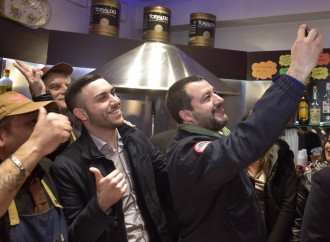 Salvini vola nei sondaggi e prosciuga Forza Italia
