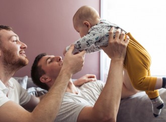 Corte costituzionale ceca: no alle adozioni gay