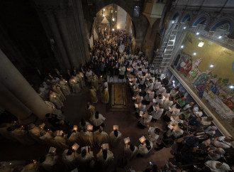 Pasqua di guerra in Terra Santa. Pizzaballa: "Tempo di ricominciare"