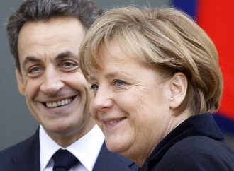 Sarkozy "sacrificò" Berlusconi. Ecco come funziona l'Ue