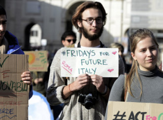 Venerdì 15 marzo, tutti in piazza con Greta per salvare il clima