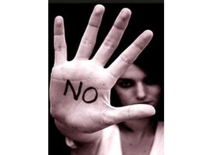 Manifesto contro la violenza sulle donne Manifesto contro la violenza sulle donne
