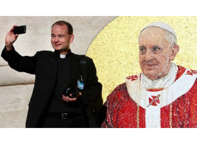 selfie con Papa Francesco selfie con Papa Francesco