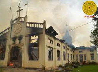 Altre chiese bombardate nel Myanmar