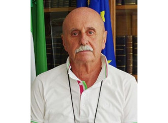 Unioni civili
Il primo sindaco
disobbediente
