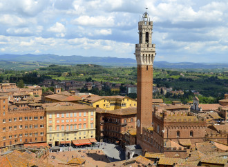 Siena, città consacrata alla Vergine e terra di grandi santi