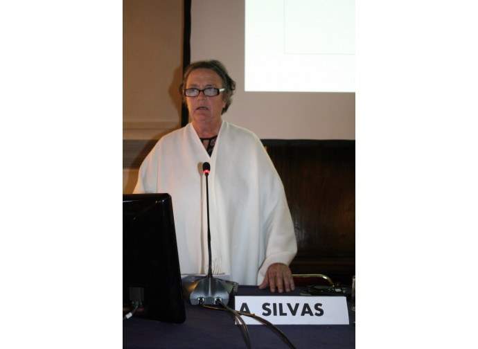 Anna Silvas Anna Silvas