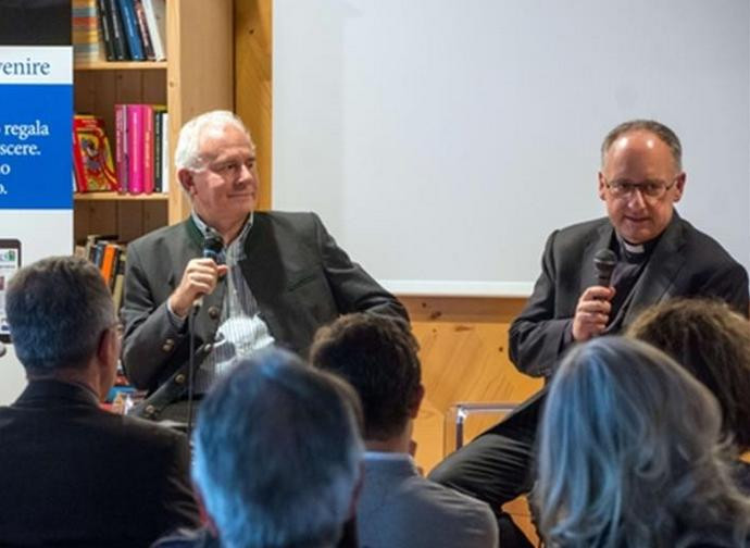 Marco Tarquinio e padre Antonio Spadaro